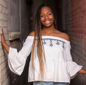 Meet your Posher, Anna